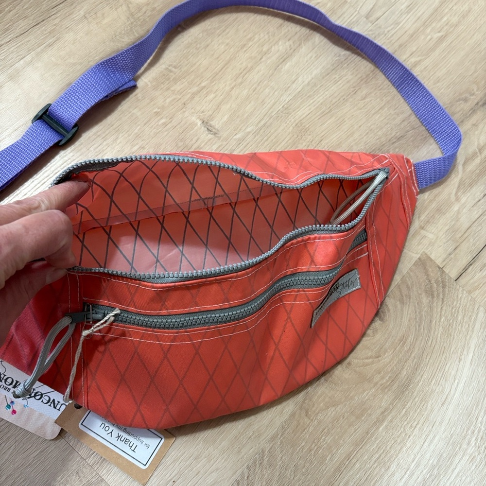 Fanny pack - Picture 3 of 3